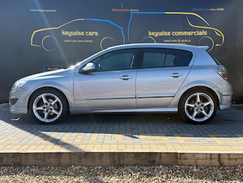 Used Vauxhall Astra 2010 for sale - 79590376: Photo