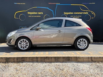 Used Vauxhall Corsa 2012 for sale - 78602097: Photo
