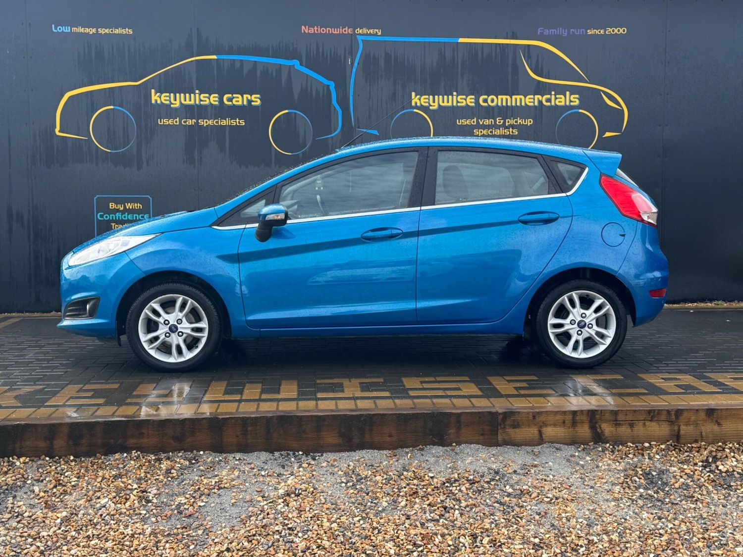 Used Ford Fiesta 2015 for sale - 77882365: Photo 2