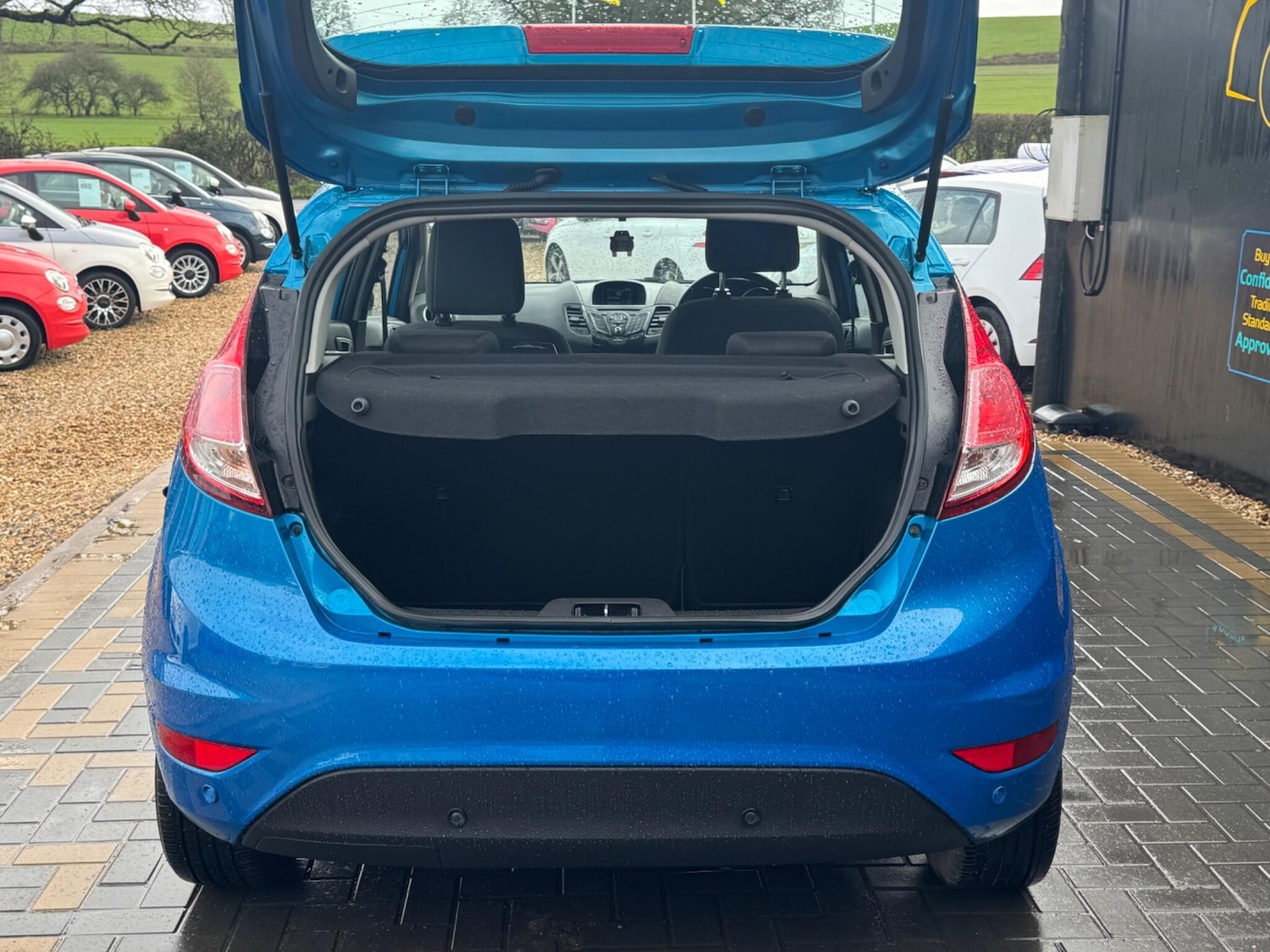 Used Ford Fiesta 2015 for sale - 77882365: Photo 27