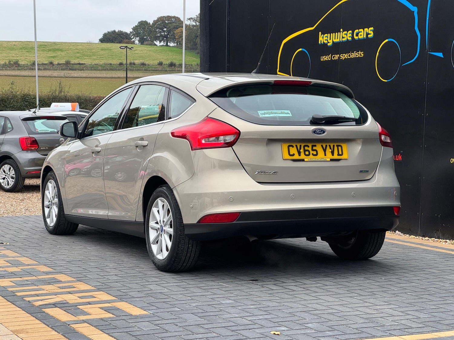Used Ford Focus 2015 for sale - 76270278: Photo 3