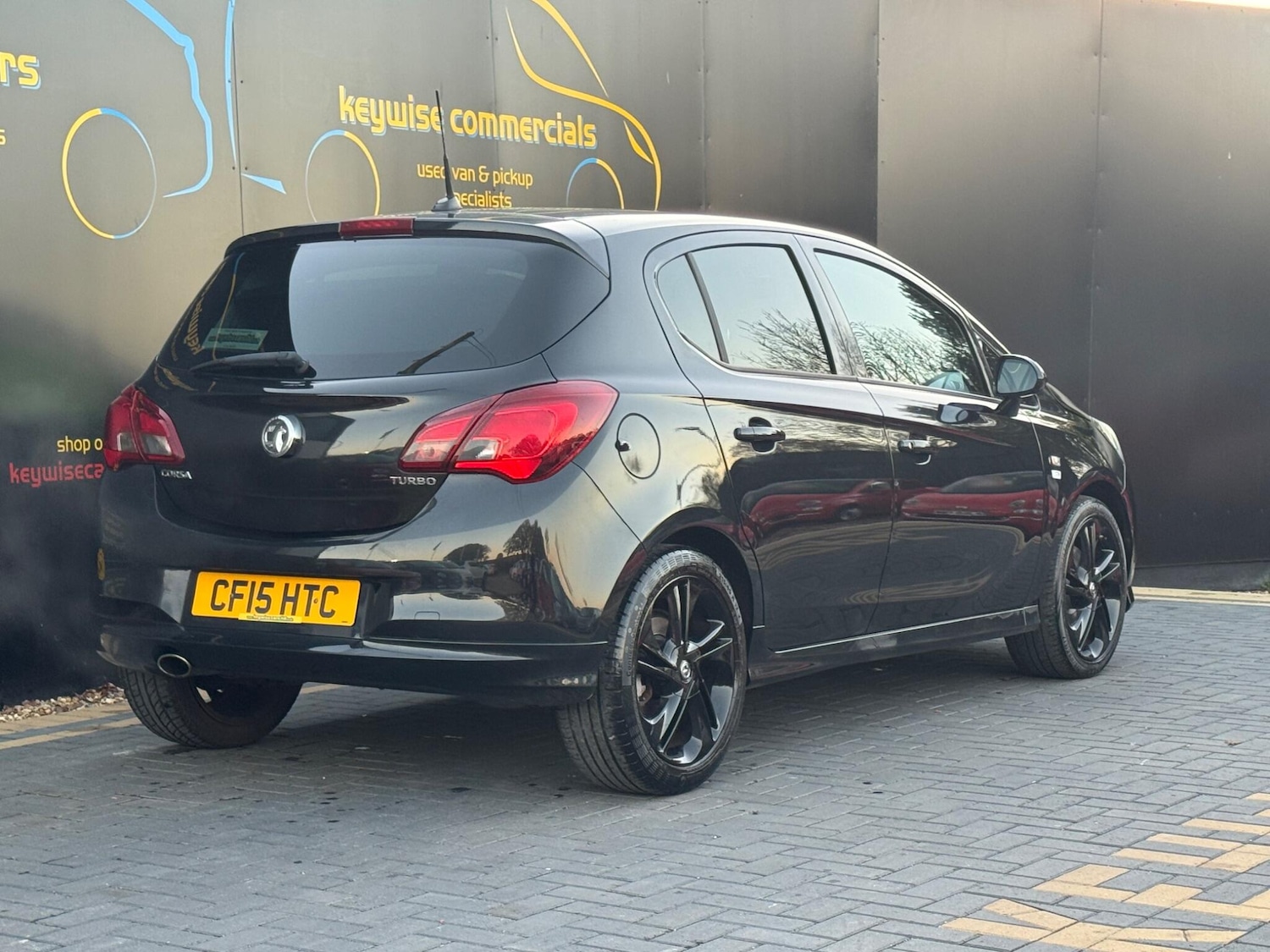 Used Vauxhall Corsa 2015 for sale - 76608280: Photo 6