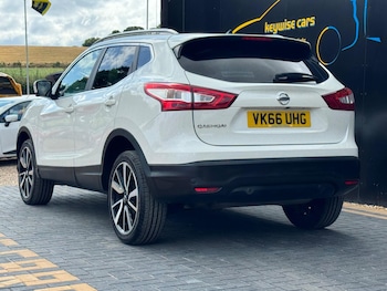 Used Nissan Qashqai 2016 for sale - 75363119: Photo