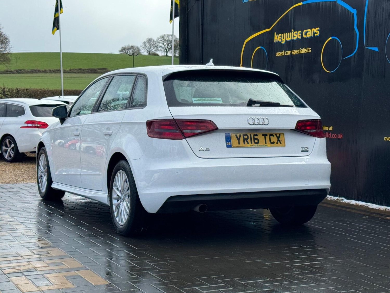 Used Audi A3 2016 for sale - 77882458: Photo 3