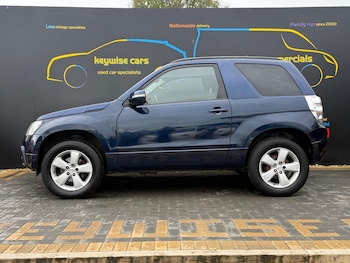 Used Suzuki Grand Vitara 2011 for sale - 78245649: Photo