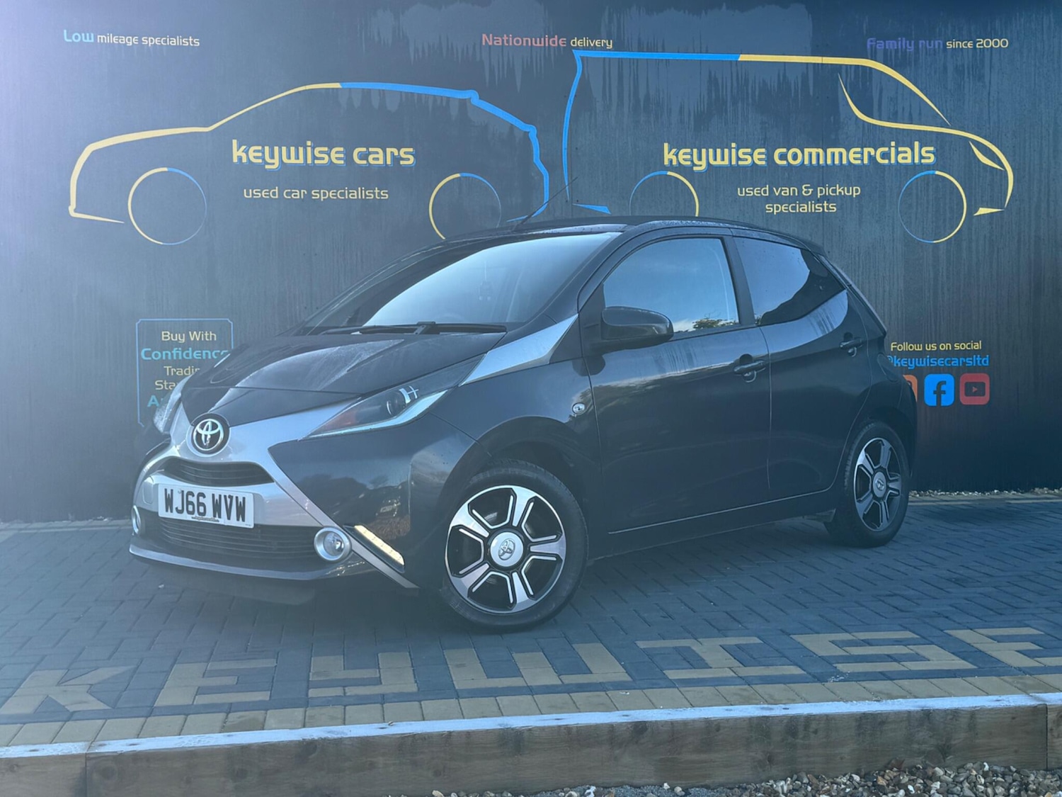 Used Toyota AYGO 2016 for sale - 76633969: Photo 1
