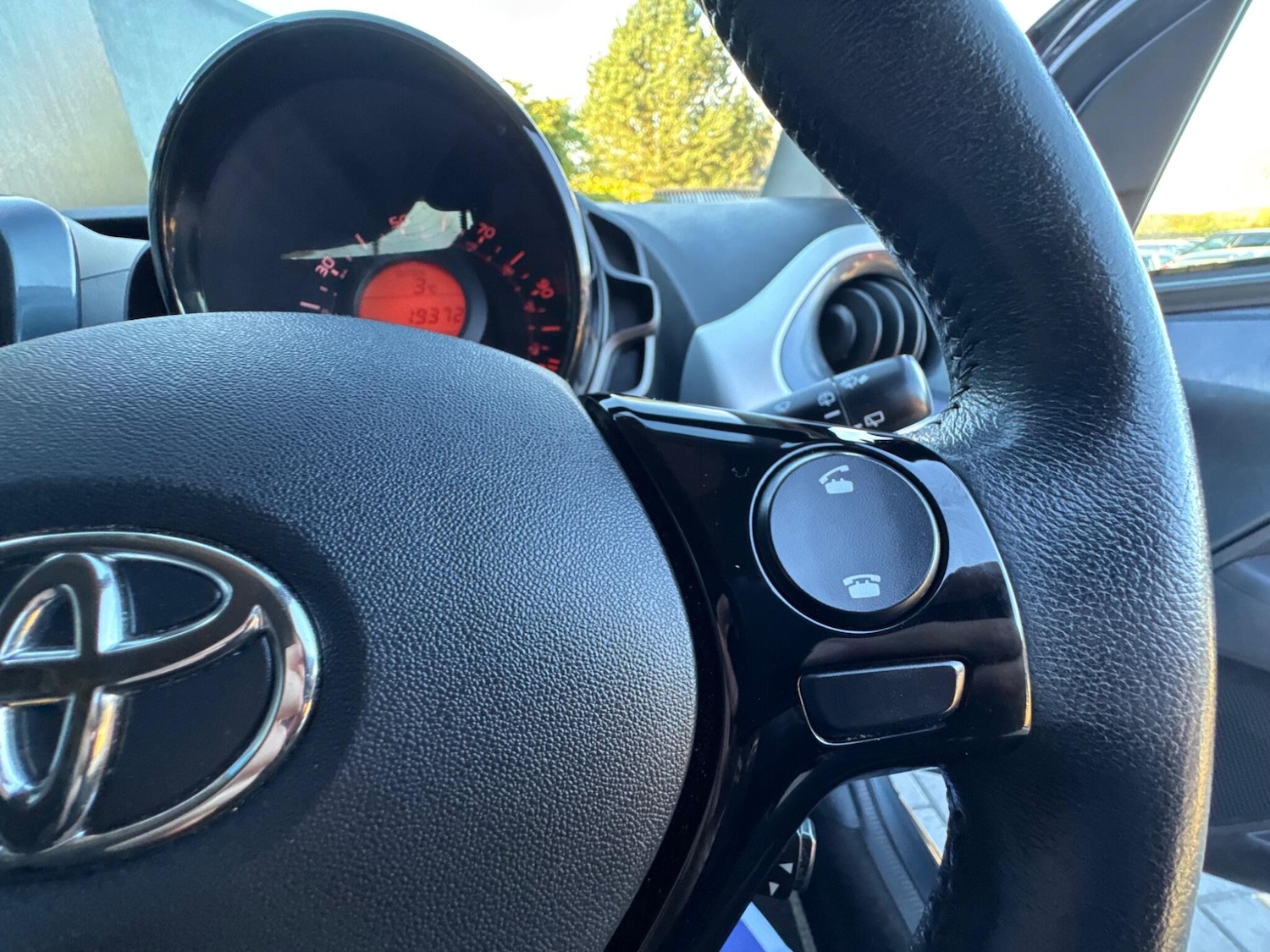 Used Toyota AYGO 2016 for sale - 76633969: Photo 30