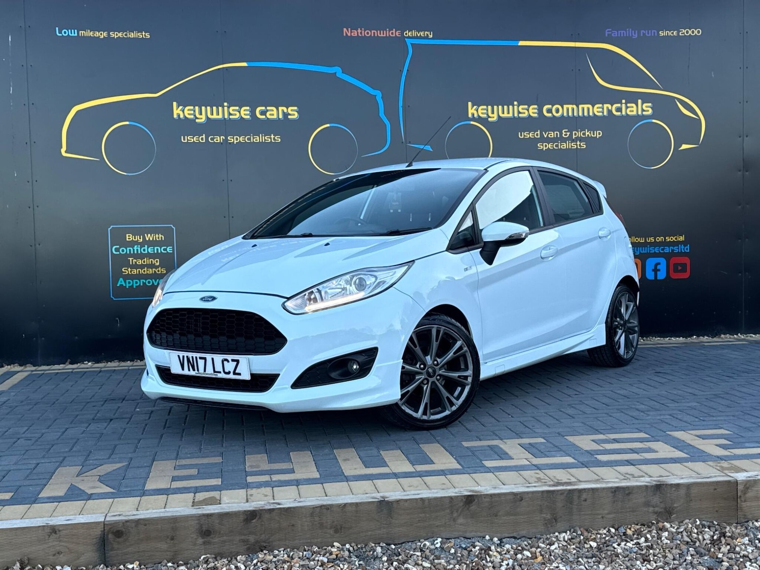 Used Ford Fiesta 2017 for sale - 76644856: Photo 1