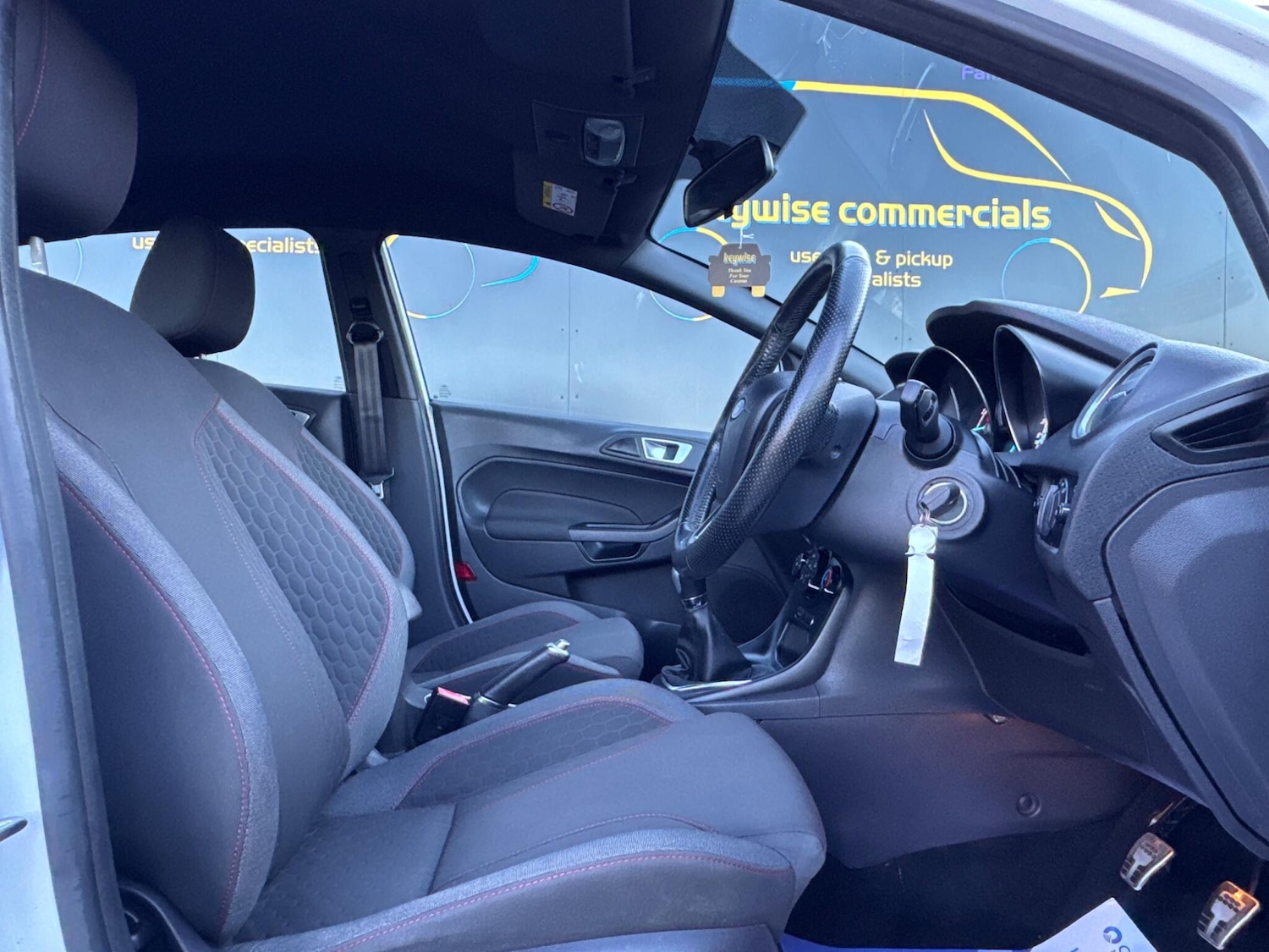 Used Ford Fiesta 2017 for sale - 76644856: Photo 14