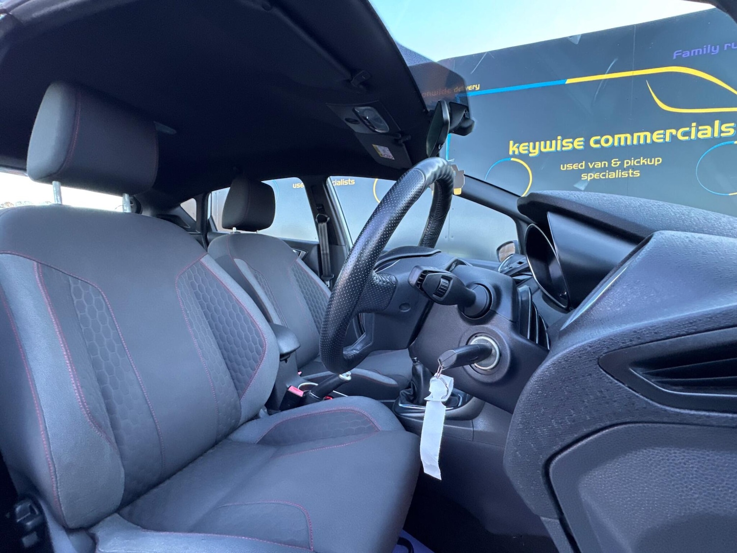 Used Ford Fiesta 2017 for sale - 76644856: Photo 15