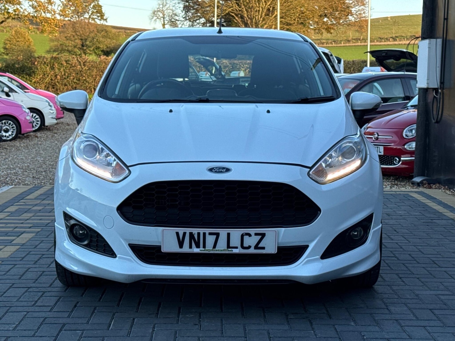 Used Ford Fiesta 2017 for sale - 76644856: Photo 8