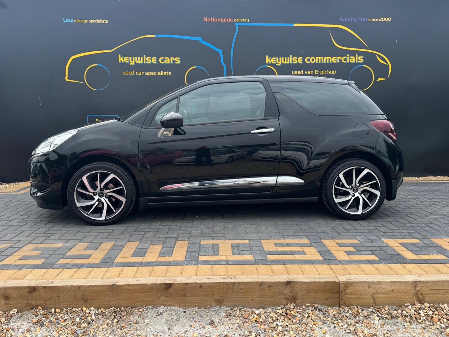 Used DS Automobiles DS 3 2019 for sale - 76152165: Photo 2