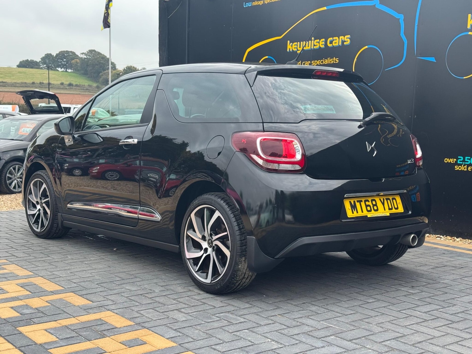 Used DS Automobiles DS 3 2019 for sale - 76152165: Photo 3