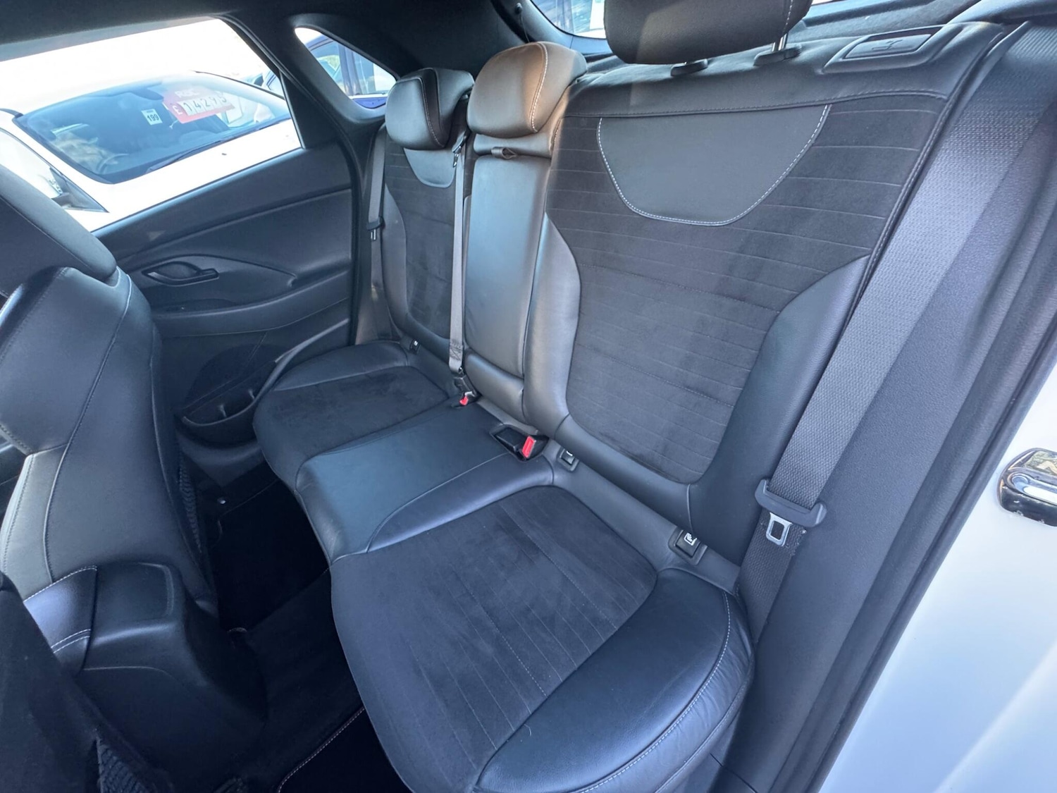 Used Hyundai i30 2018 for sale - 76572101: Photo 25