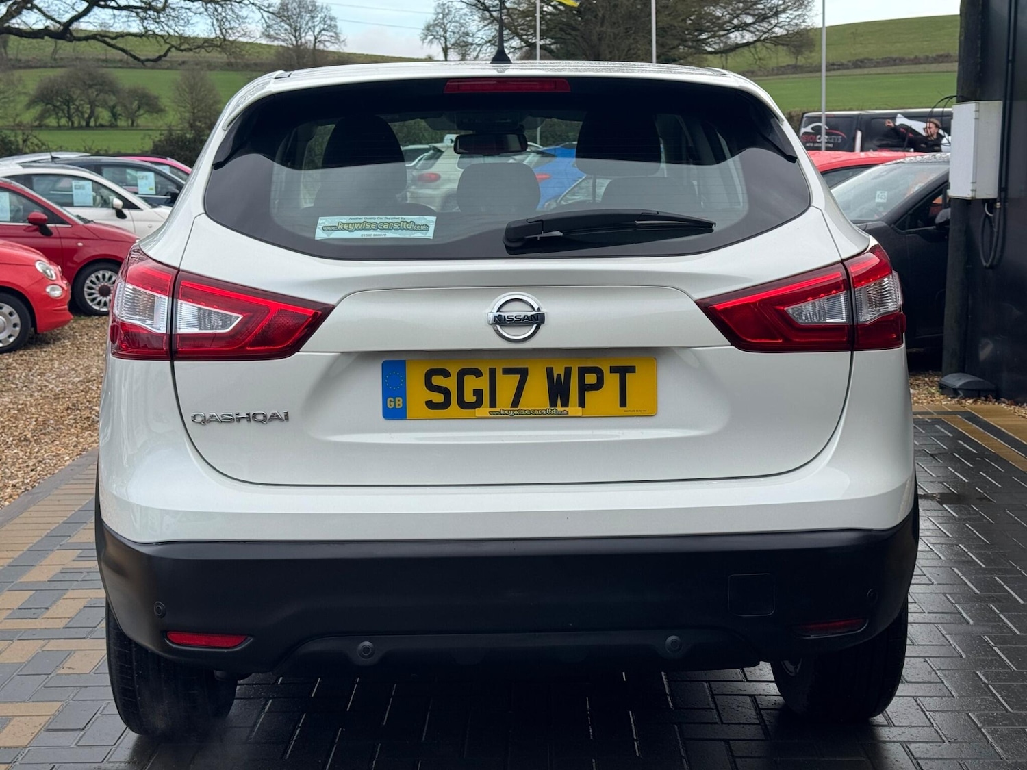 Used Nissan Qashqai 2017 for sale - 77537601: Photo 5