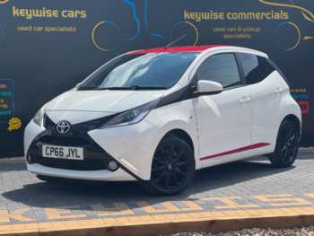 2017 (66) - 1.0 VVT-i X-Press 5dr