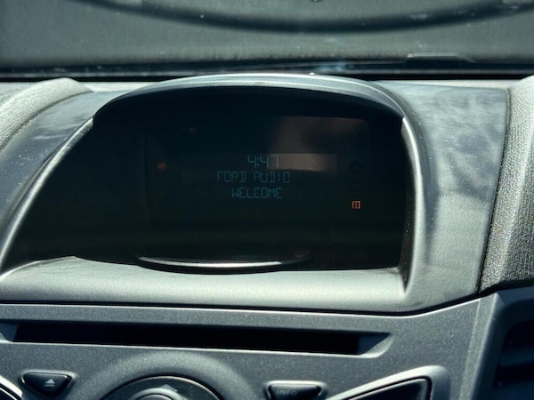 Used Ford Fiesta 2015 for sale - 76200794: Photo 23