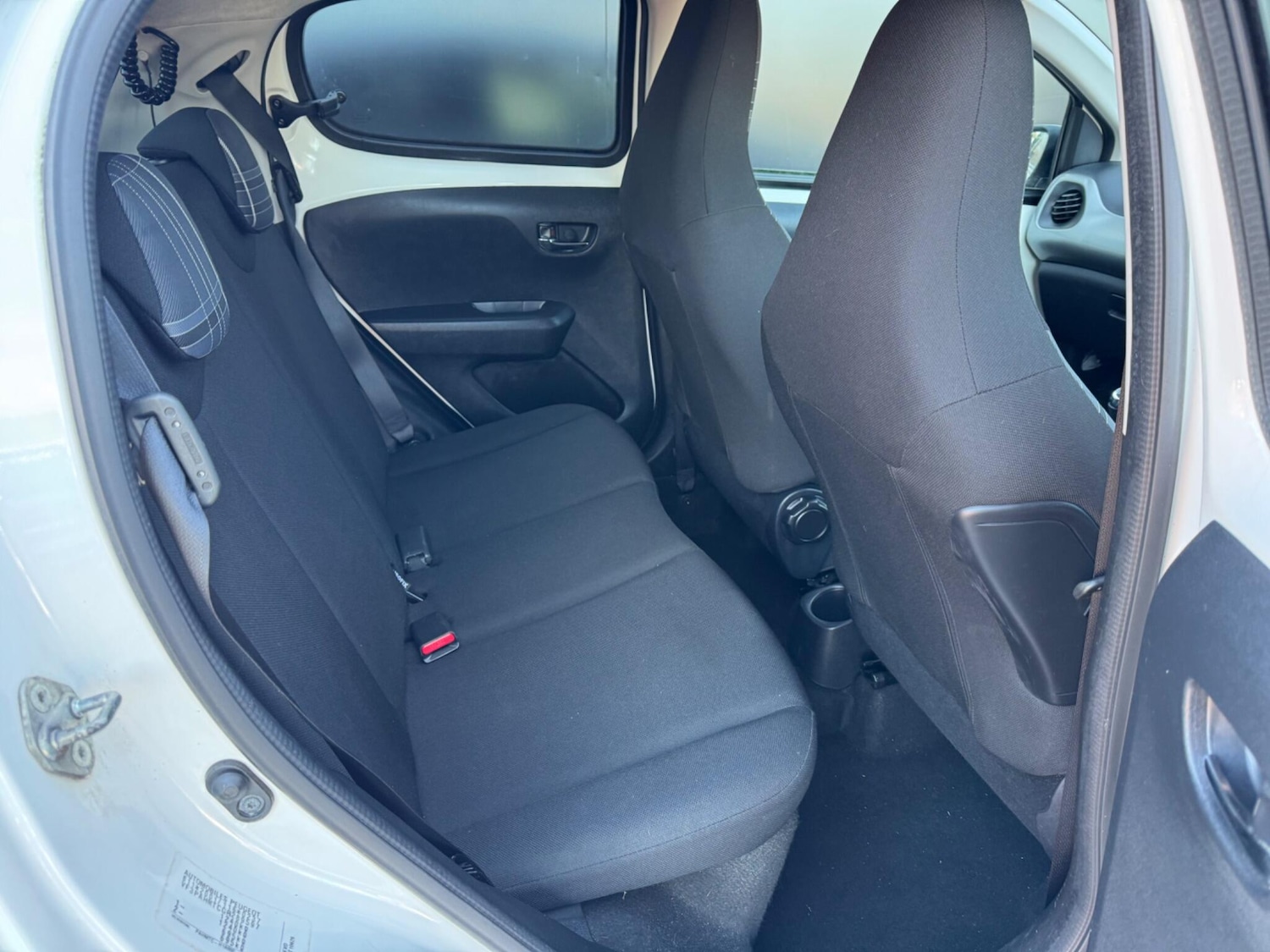 Used Peugeot 108 2016 for sale - 76634216: Photo 15