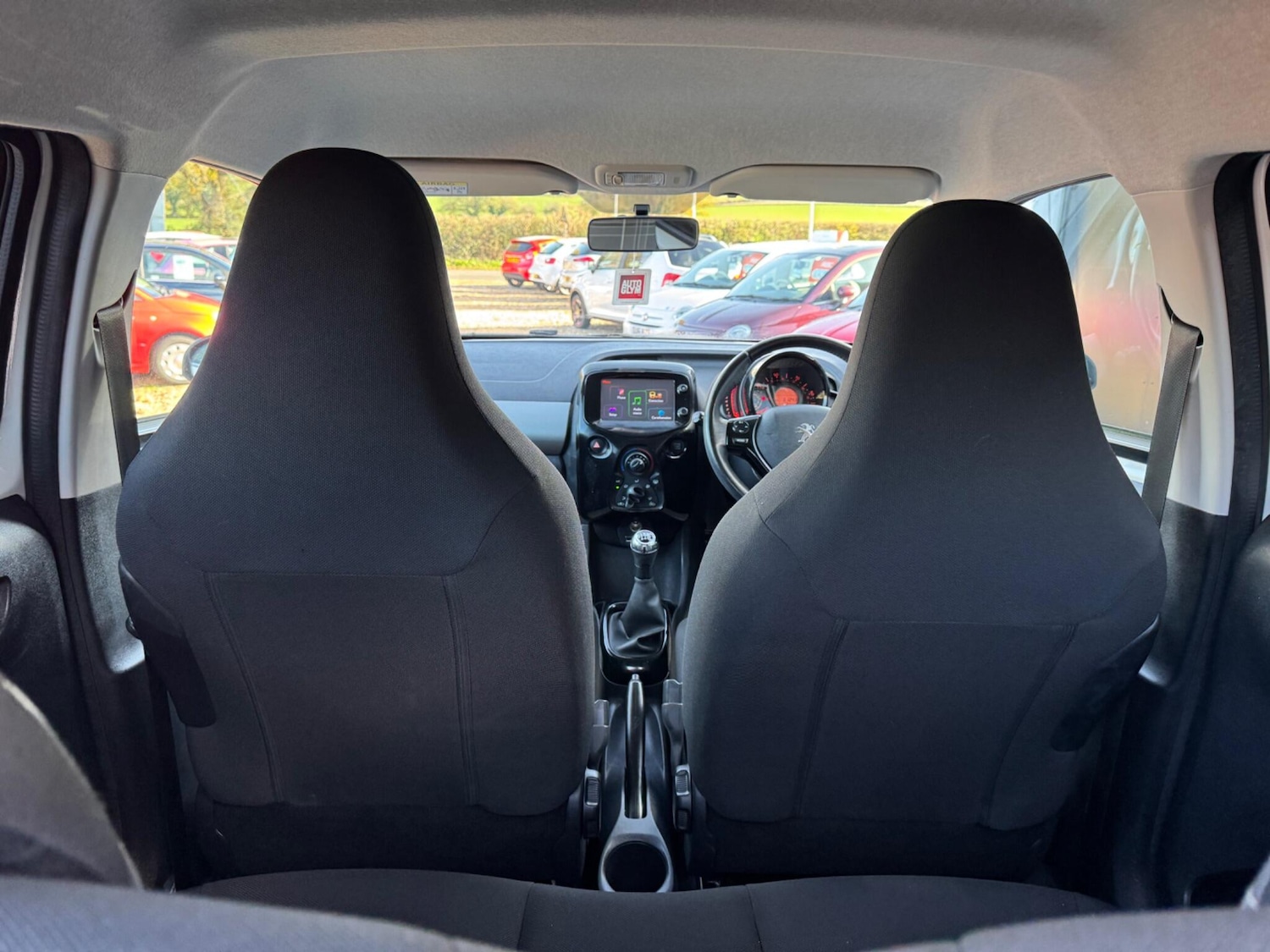 Used Peugeot 108 2016 for sale - 76634216: Photo 22