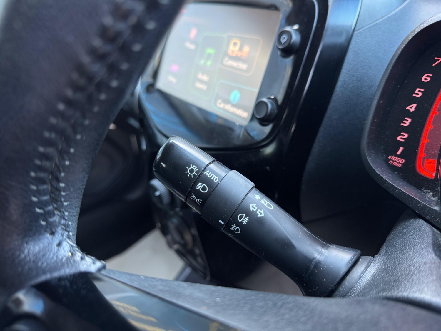 Used Peugeot 108 2016 for sale - 76634216: Photo 25