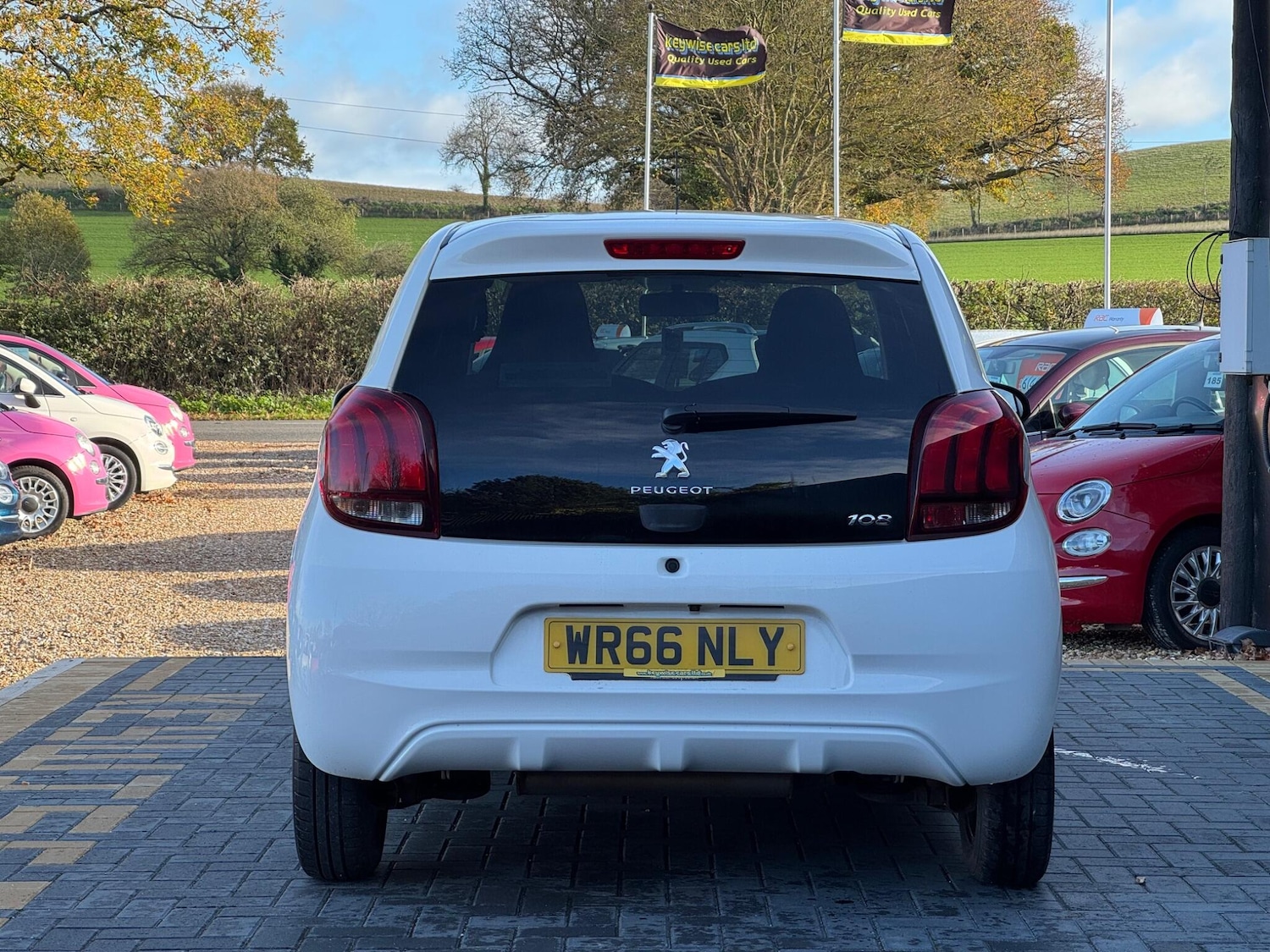 Used Peugeot 108 2016 for sale - 76634216: Photo 4