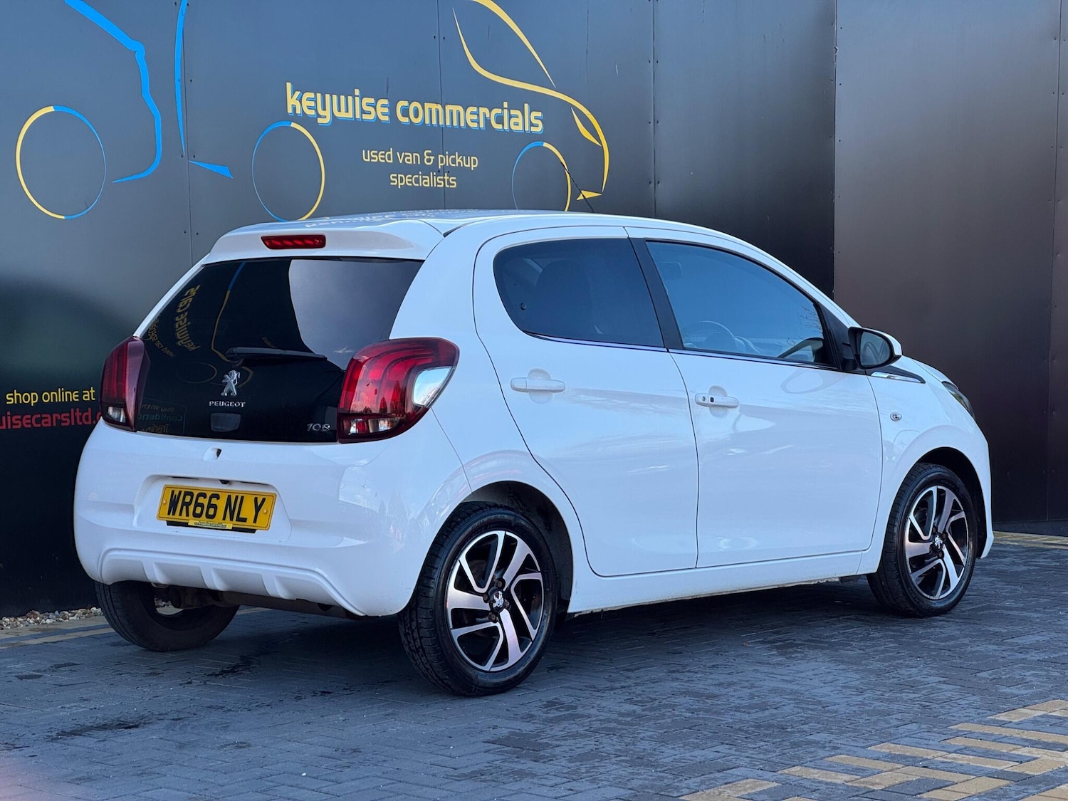 Used Peugeot 108 2016 for sale - 76634216: Photo 5