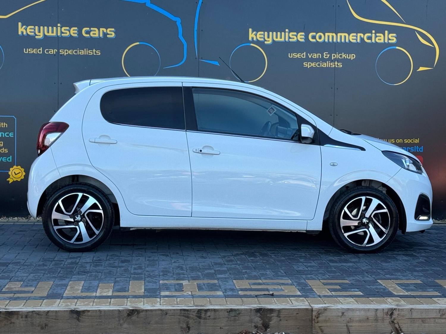 Used Peugeot 108 2016 for sale - 76634216: Photo 6