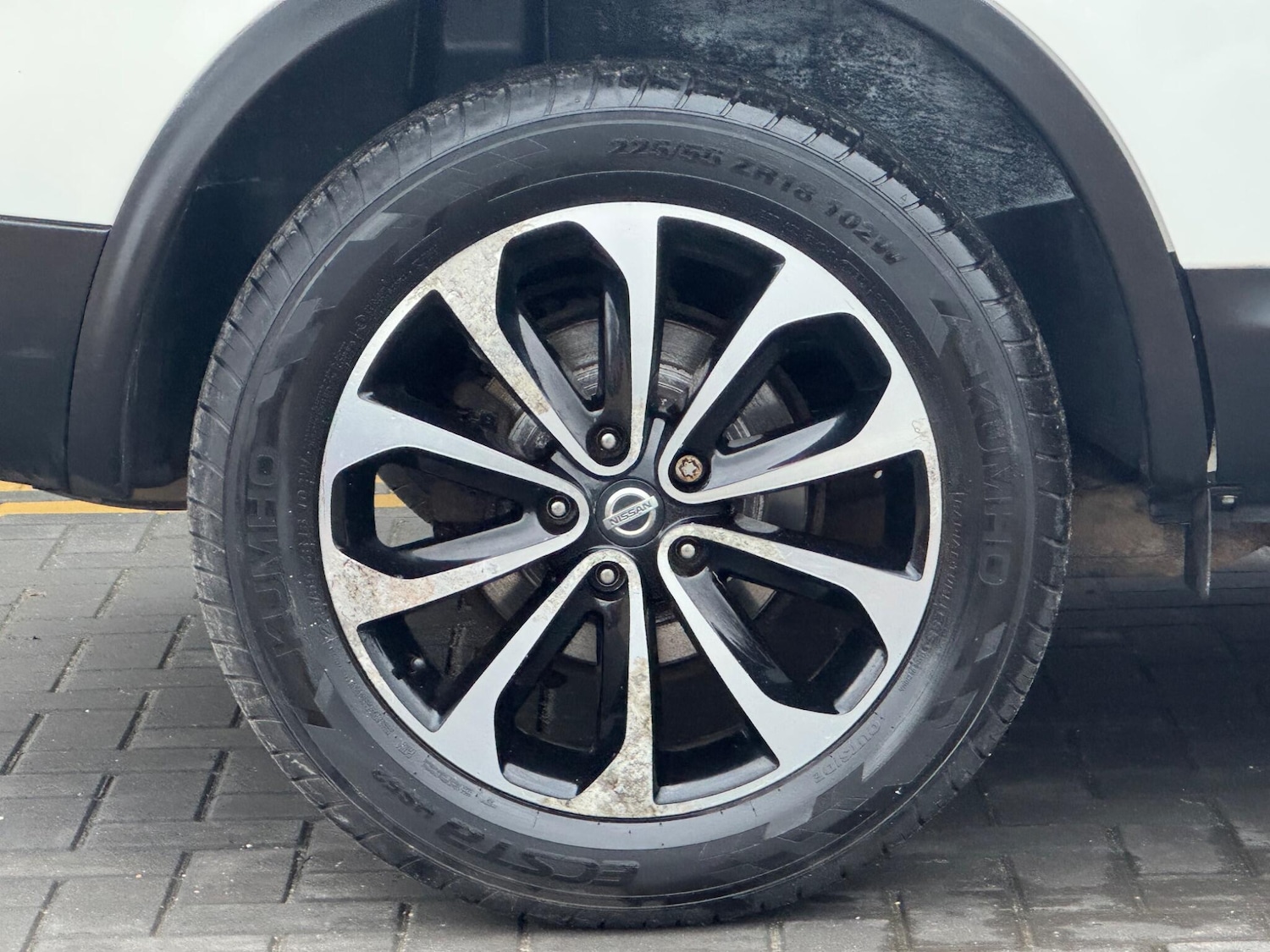 Used Nissan Qashqai 2013 for sale - 77330799: Photo 13