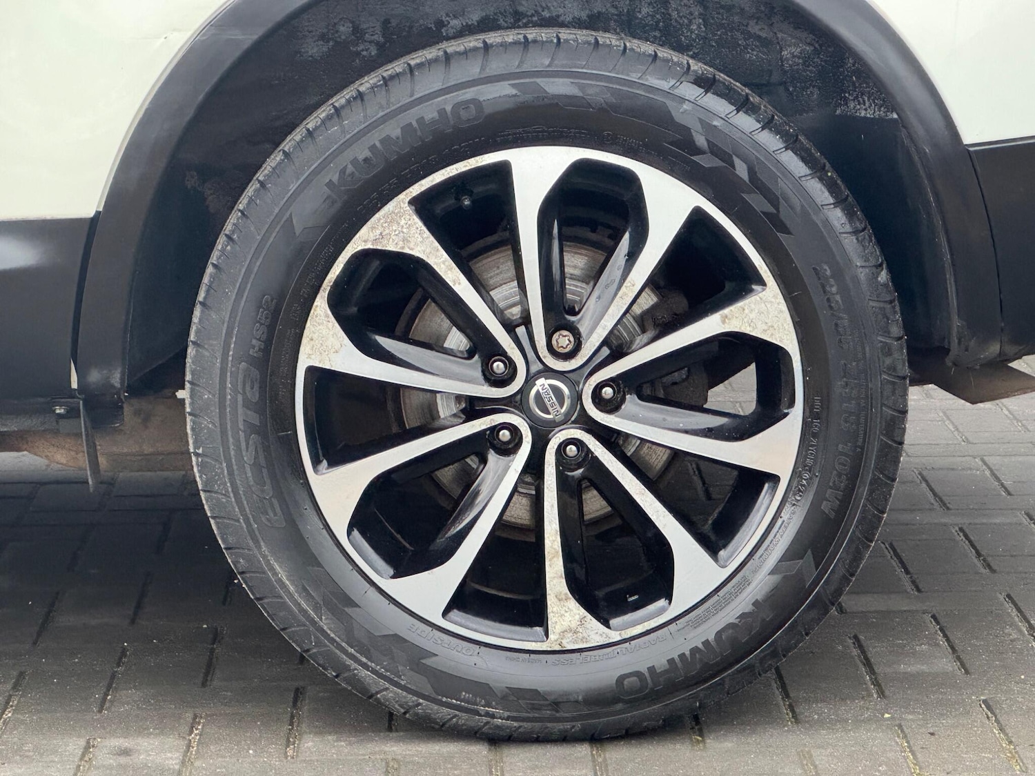 Used Nissan Qashqai 2013 for sale - 77330799: Photo 14