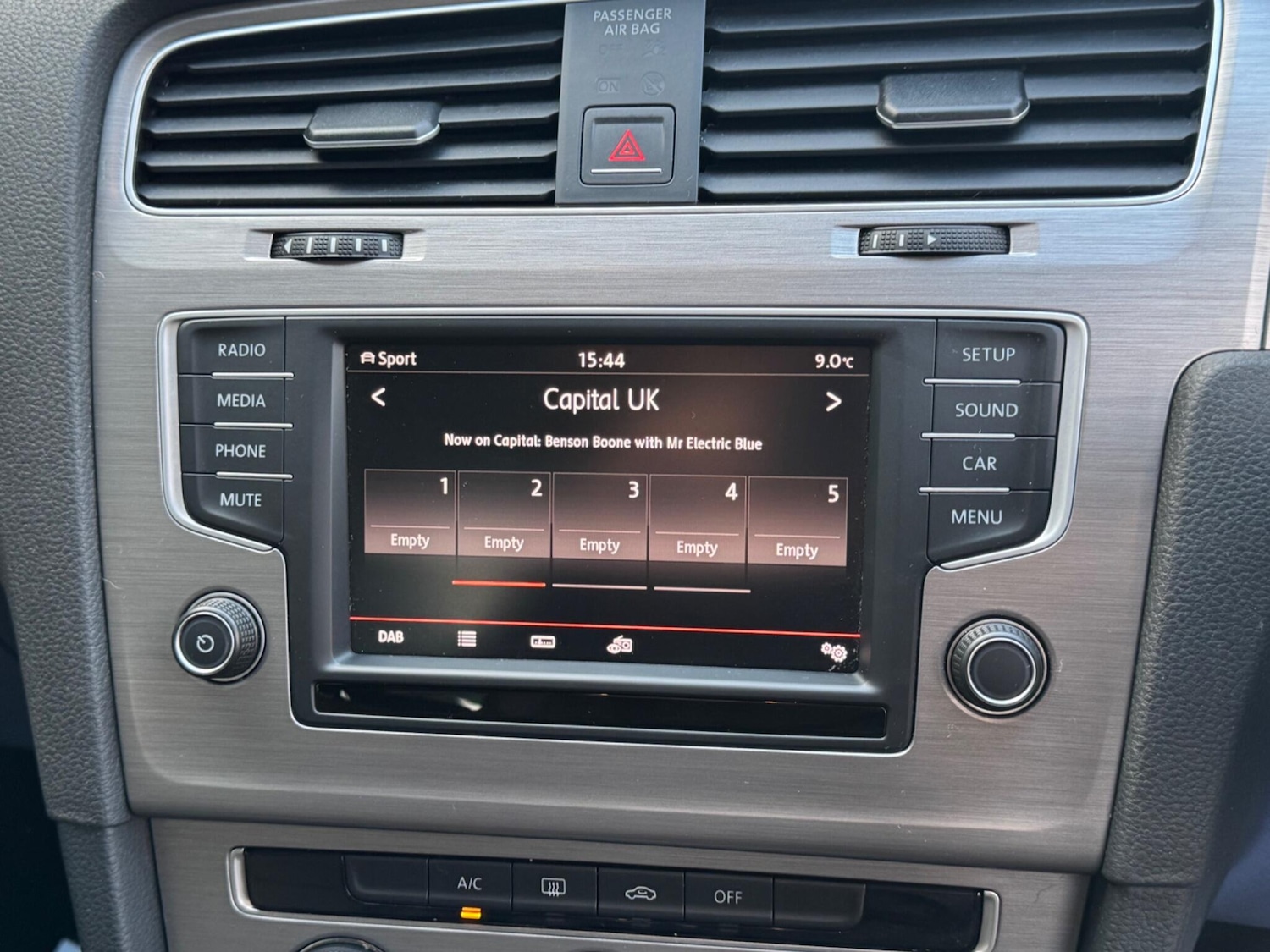 Used Volkswagen Golf 2015 for sale - 77386521: Photo 29