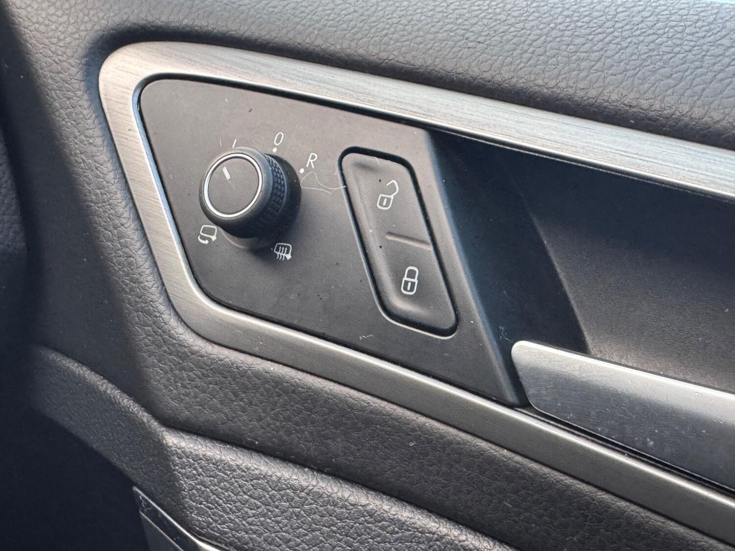 Used Volkswagen Golf 2015 for sale - 77386521: Photo 34