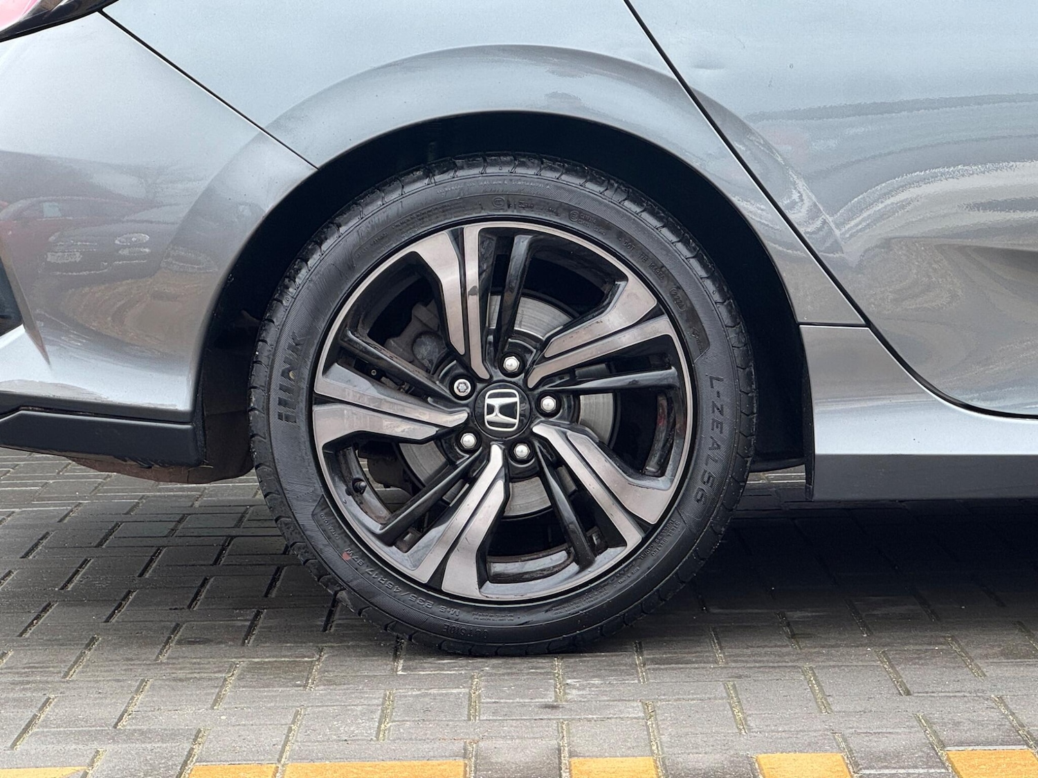 Used Honda Civic 2017 for sale - 77625371: Photo 10