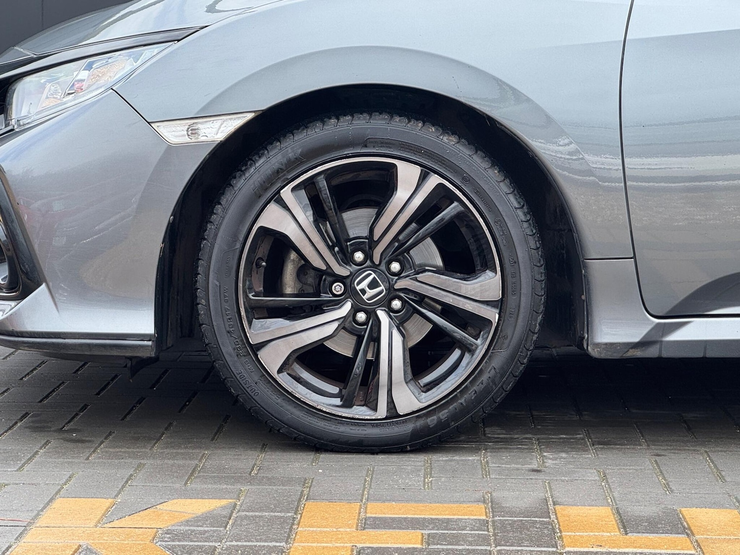 Used Honda Civic 2017 for sale - 77625371: Photo 11