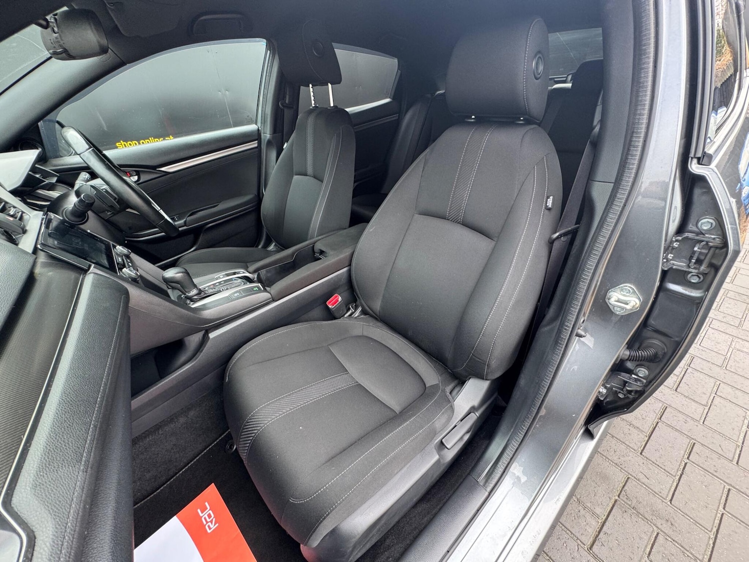 Used Honda Civic 2017 for sale - 77625371: Photo 18