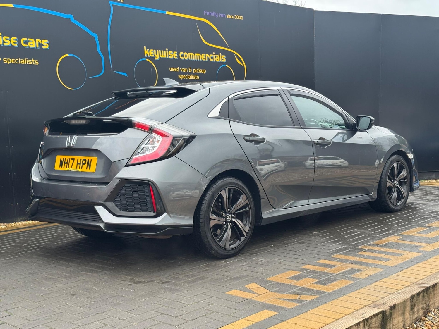 Used Honda Civic 2017 for sale - 77625371: Photo 5