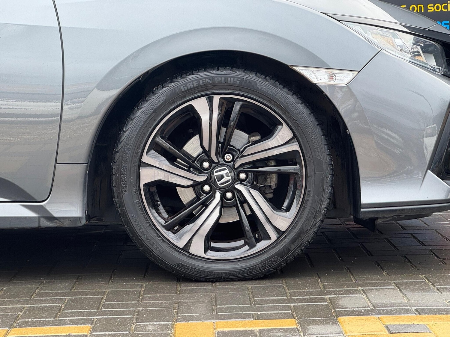 Used Honda Civic 2017 for sale - 77625371: Photo 9