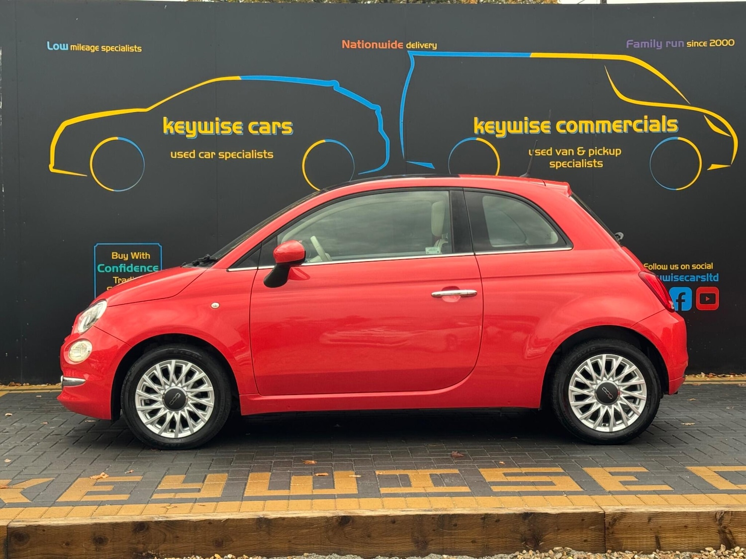 Used Fiat 500 2016 for sale - 76484957: Photo 2
