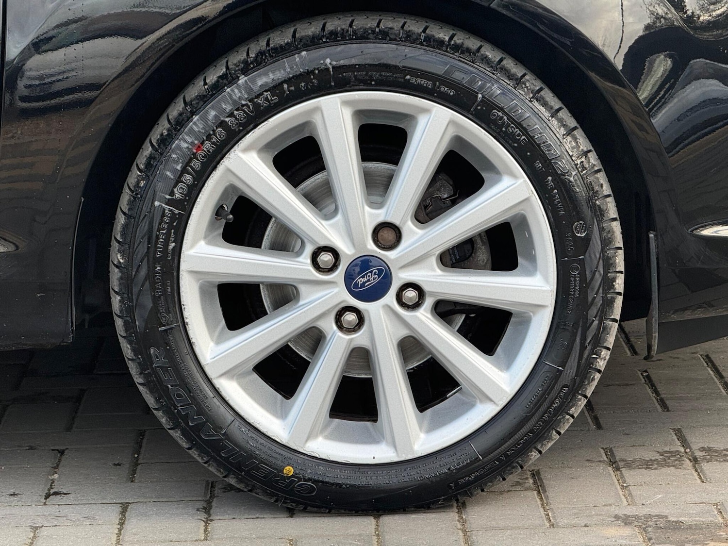 Used Ford Fiesta 2017 for sale - 78047190: Photo 11