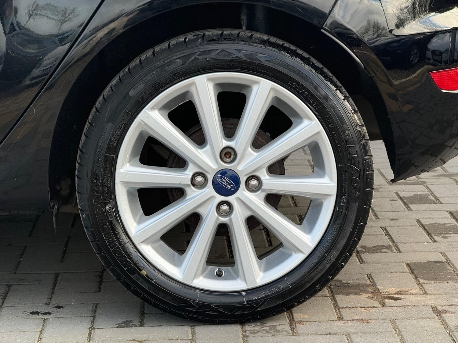 Used Ford Fiesta 2017 for sale - 78047190: Photo 14