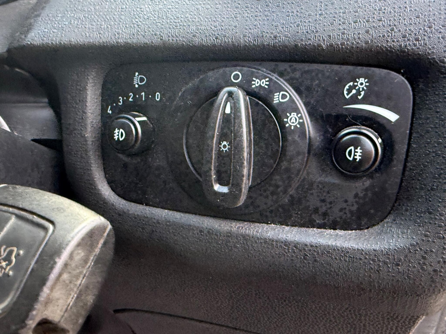 Used Ford Fiesta 2017 for sale - 78047190: Photo 34