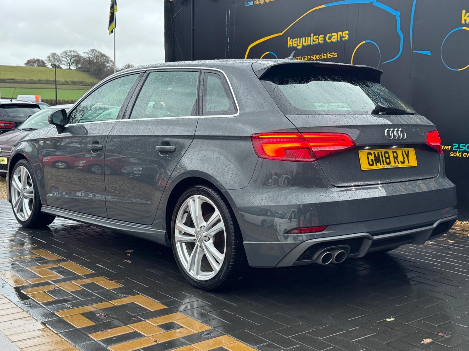 Used Audi A3 2018 for sale - 76866348: Photo 3