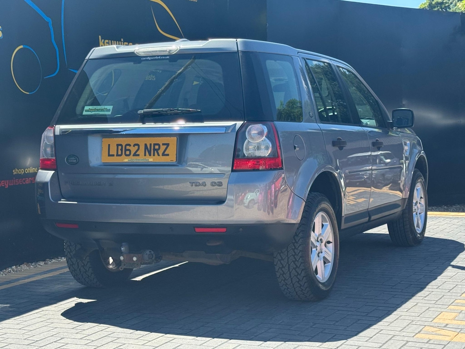 Vehicle 5