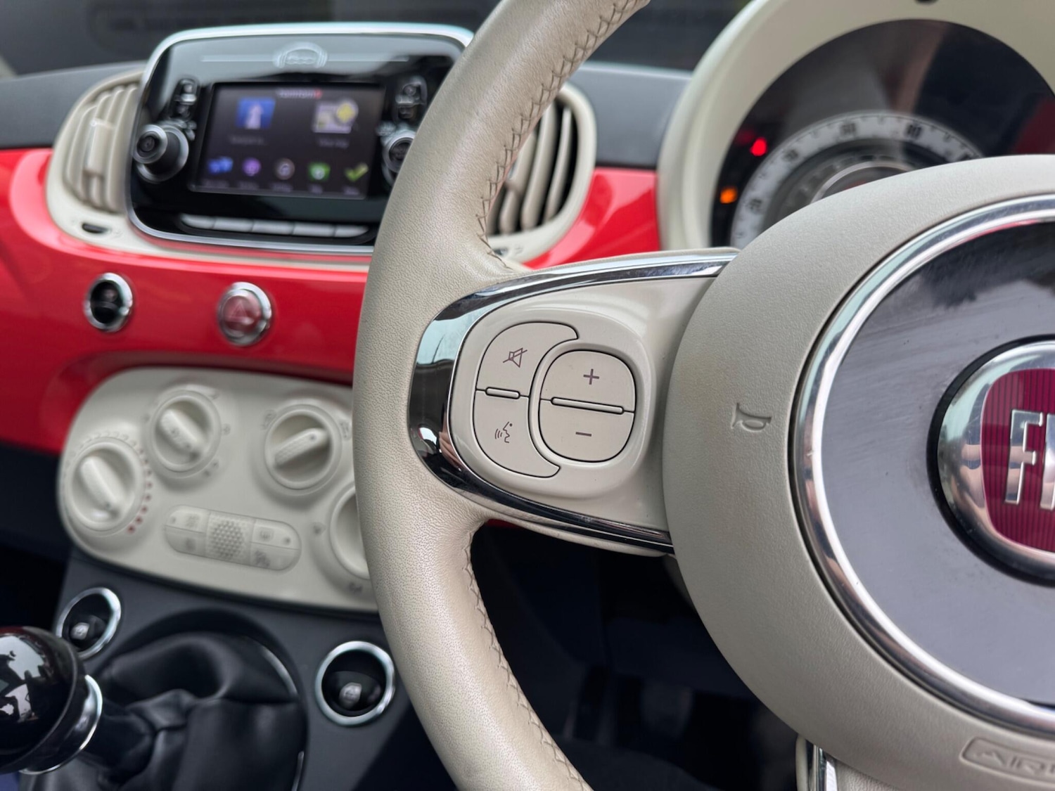 Used Fiat 500 2015 for sale - 76409568: Photo 25