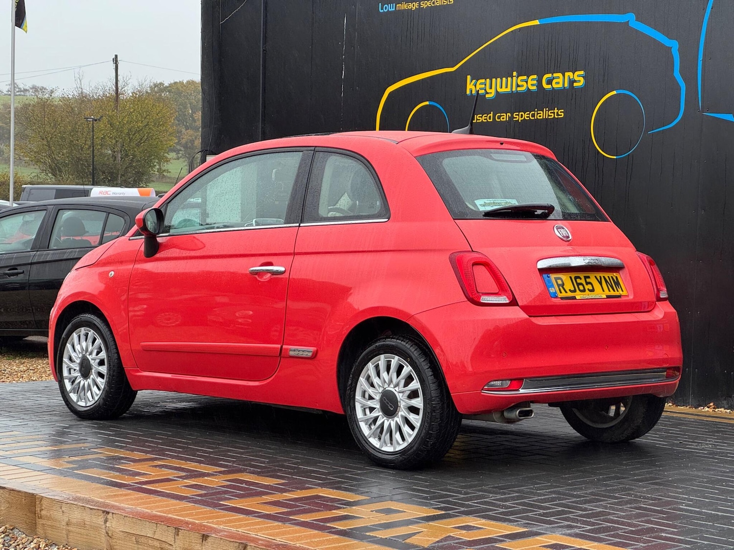 Used Fiat 500 2015 for sale - 76409568: Photo 3