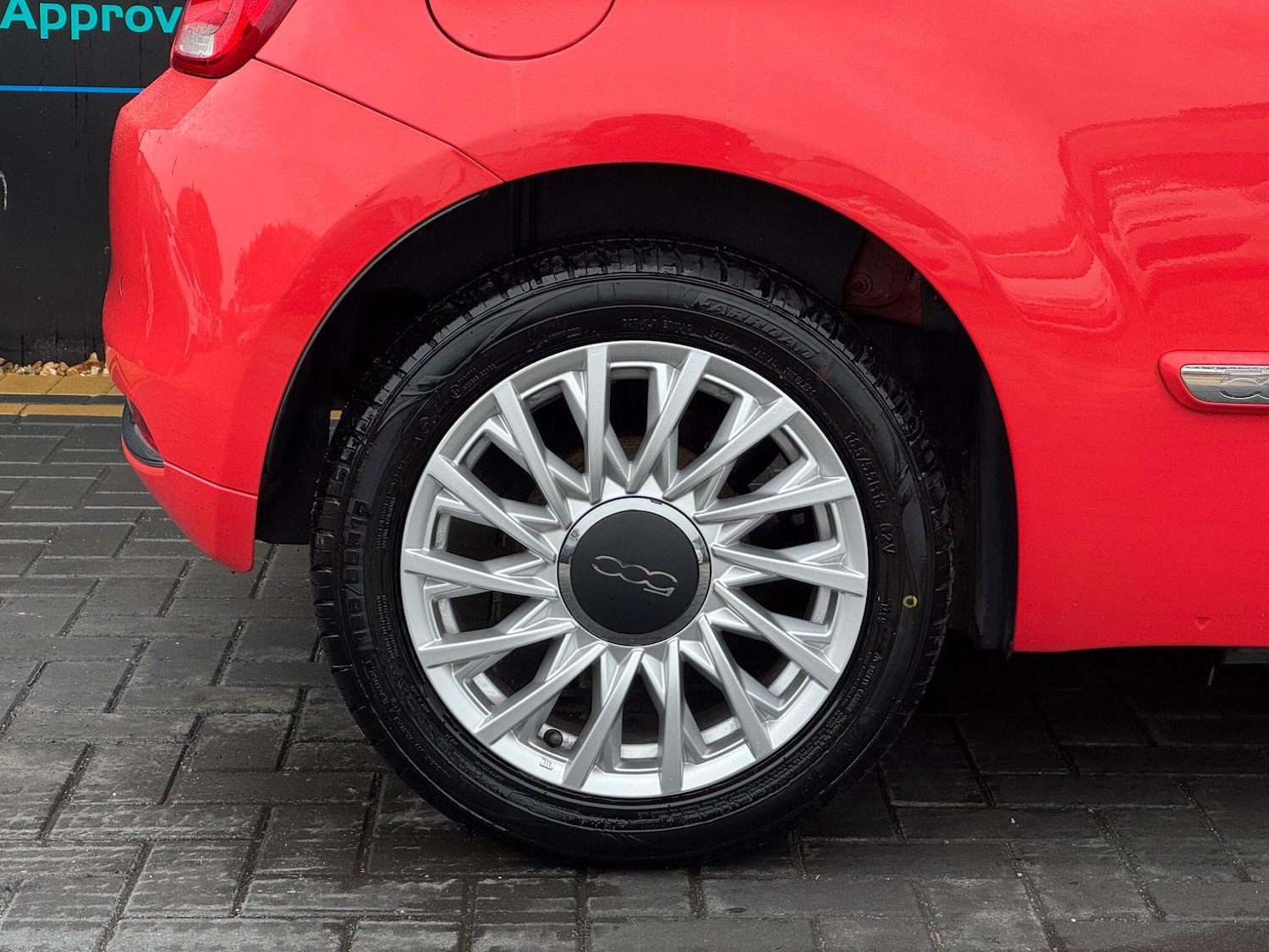 Used Fiat 500 2015 for sale - 76409568: Photo 9