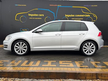 Used Volkswagen Golf 2016 for sale - 77424639: Photo