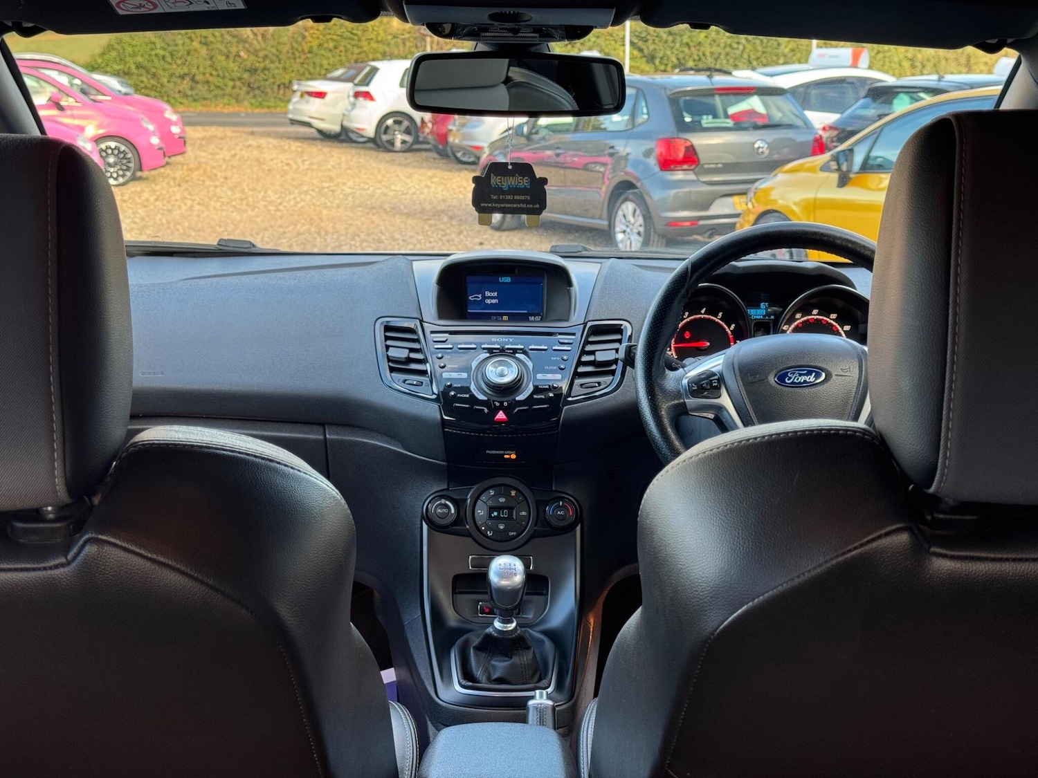 Used Ford Fiesta 2016 for sale - 76270048: Photo 21