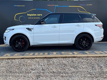 Used Land Rover Range Rover Sport 2015 for sale - 75551918: Photo