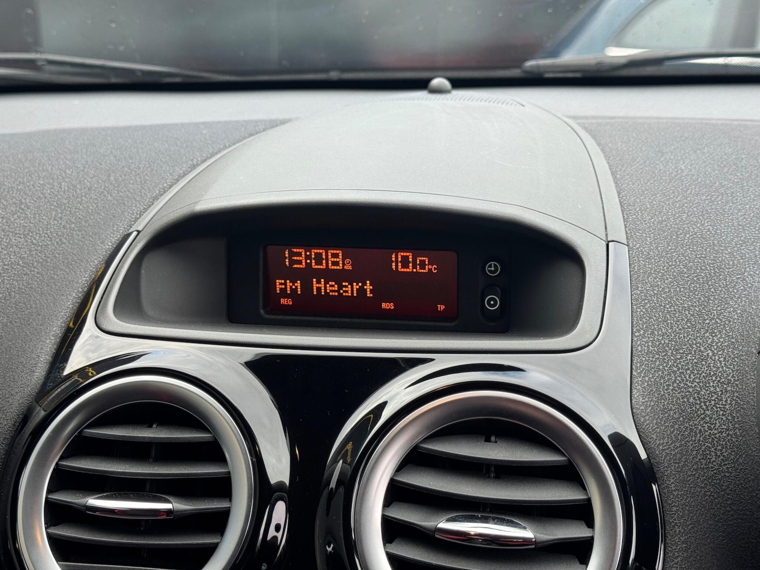 Used Vauxhall Corsa 2014 for sale - 77291693: Photo 29