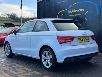 Used Audi A1 2015 for sale - 77229357: Photo